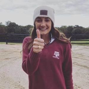 Meet your Posher, Rebekah